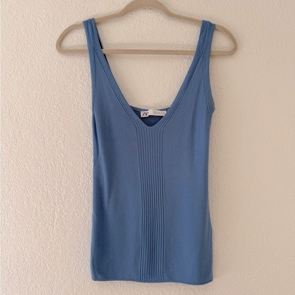 Zara Blue Sleeveless Top V-neck Size Small - Picture 7 of 8